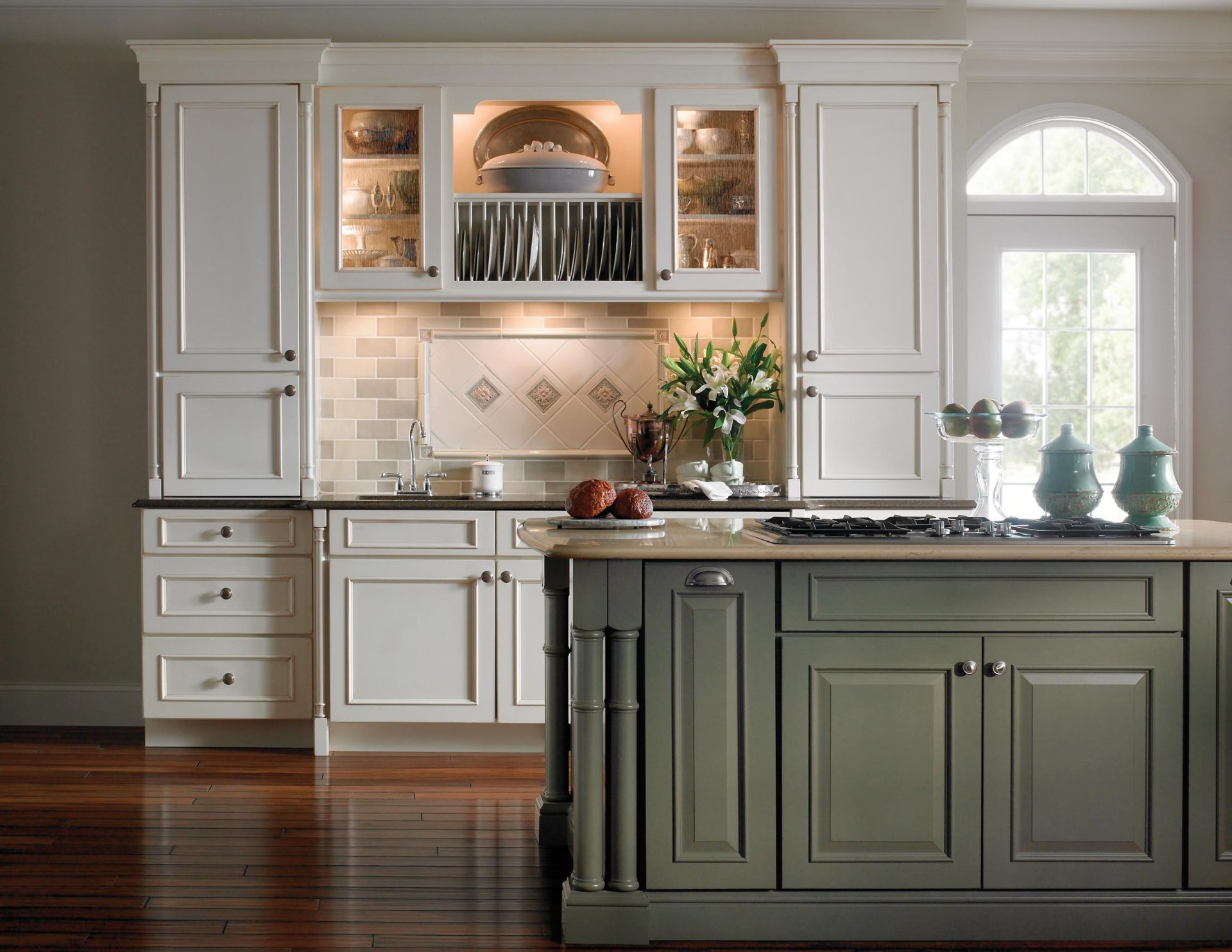 Yorktowne Cabinets Bath Kitchen