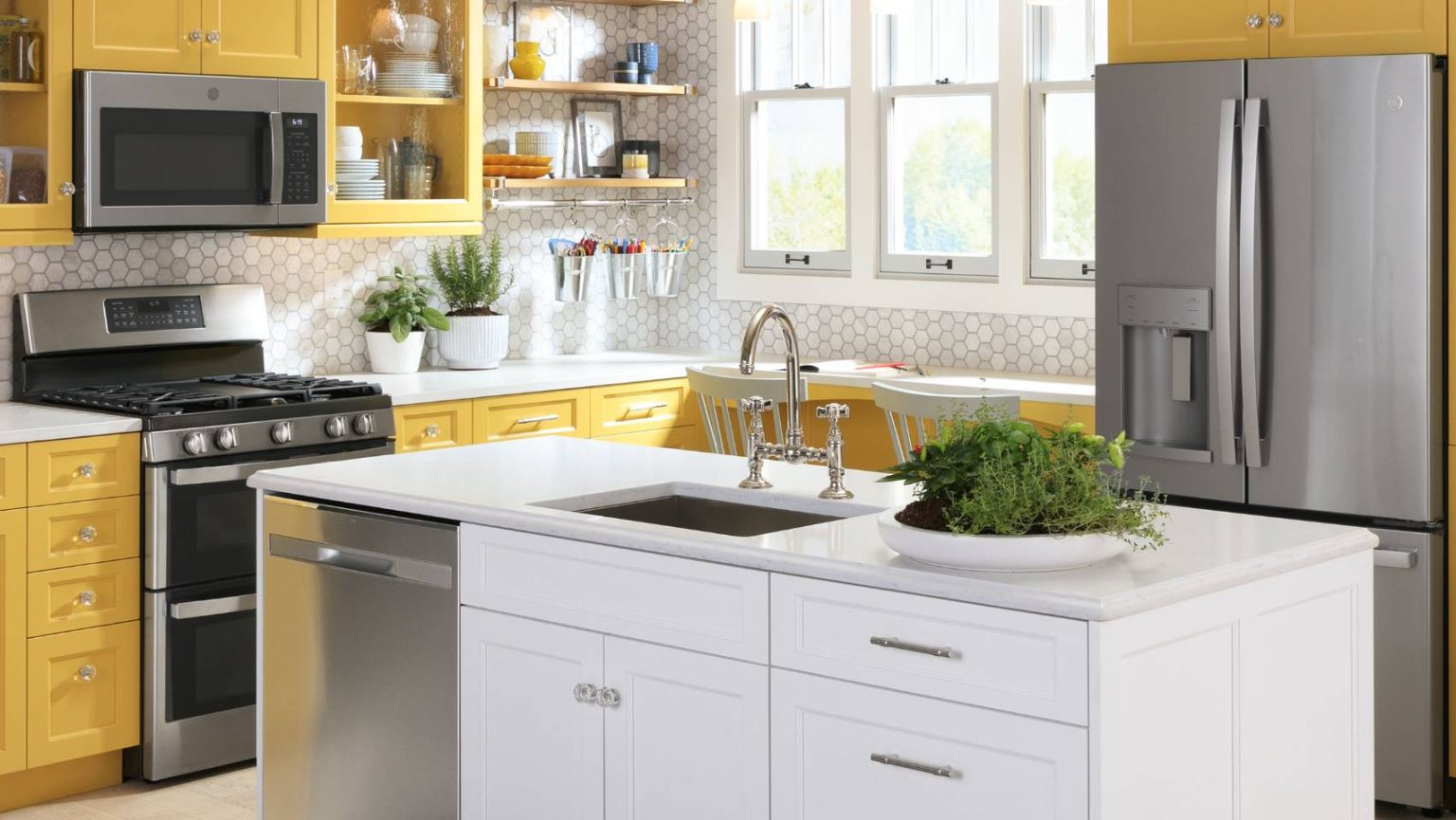 Bathroom & Kitchen Cabinet Supplier | Bath Kitchen & Tile