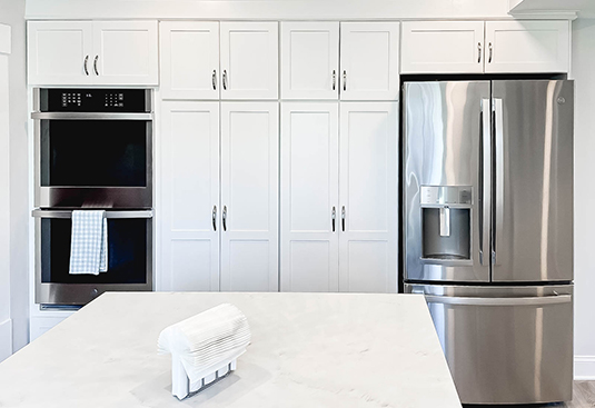 WHITE SHAKER CABINETS BEL AIR MD